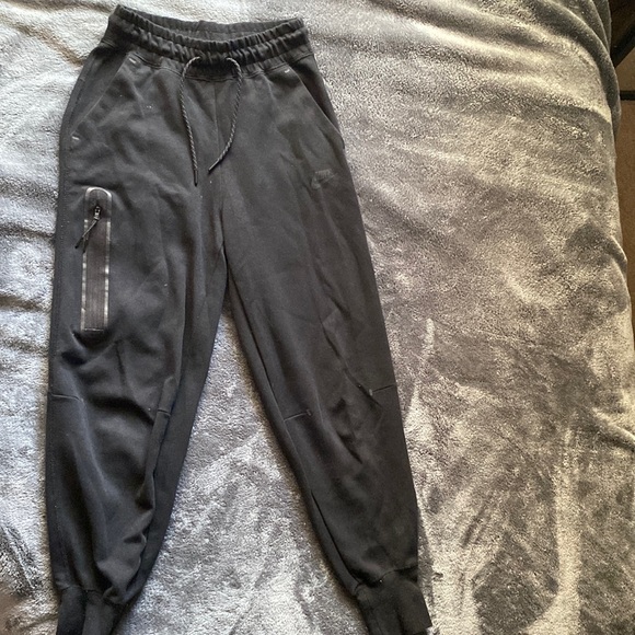 Nike tech black sweats - Picture 1 of 3
